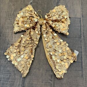 LARGE NWOT Gold Sequin Bow